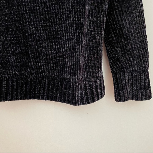 GAP Navy Blue Super Soft Chenile Long Sleeved Sweater - Picture 12 of 16